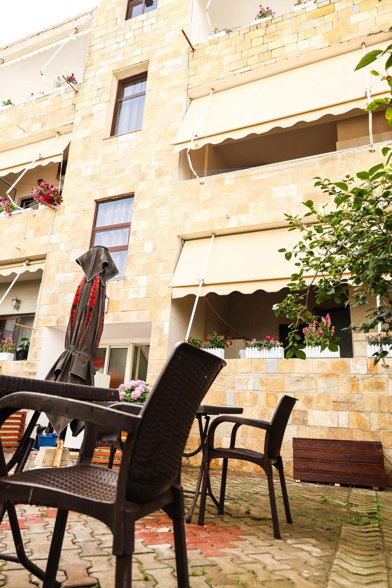 Vila Zhiti Durres Exterior photo
